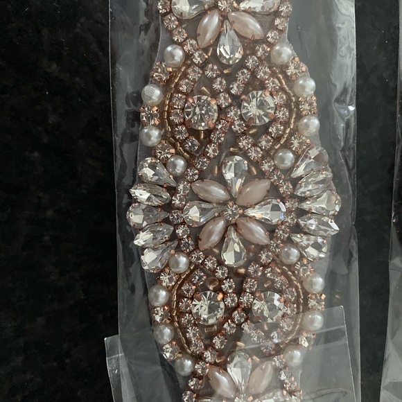 Accent patch - Picture 2 of 3